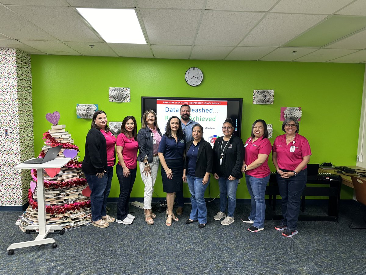 NoraRivasGarza1's tweet image. @PSJAISD #dataunleashed…. Results achieved. Excellent BM 2 data presentation today at PSJA Ballew School of Business & Energy. Thank you, Mr. Ruben Garcia, Principal, Mrs. Palacios, AP, and staff. You did amazing !! 
#studentsfirst 
#teachersupport