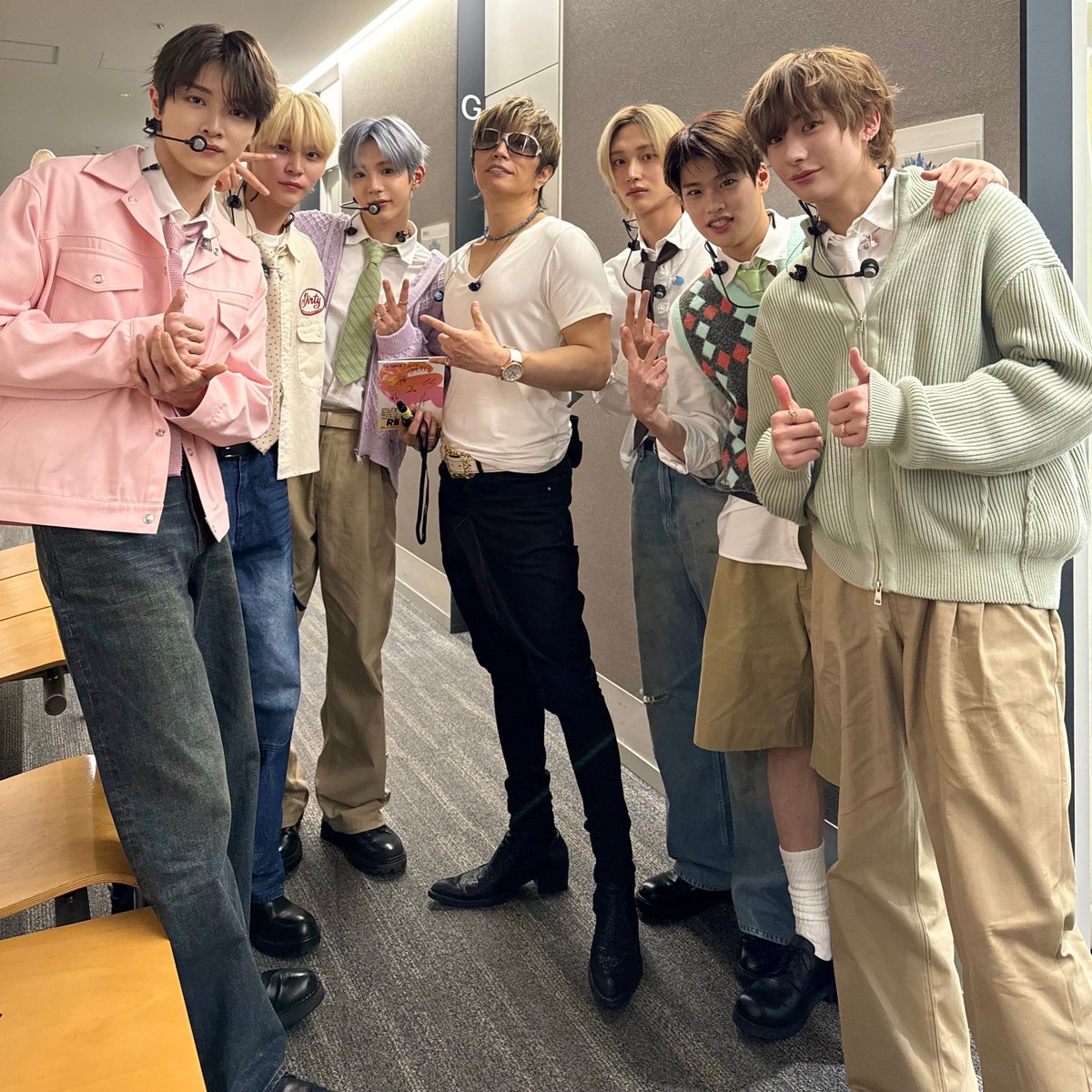 【#Mステ】
ご一緒させていただいたGACKTさんと📸
<a href="/GACKT/">GACKT</a> #GACKT
#MステにRIIZE #Mステ #RIIZE #라이즈 #RISEandREALIZE #Love119 #RIIZE_Love119