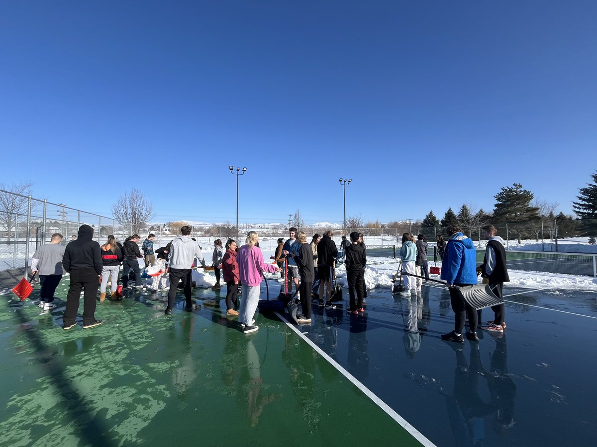 DbacksTennis's tweet photo. Century and Highland https://t.co/bf460SAyDD