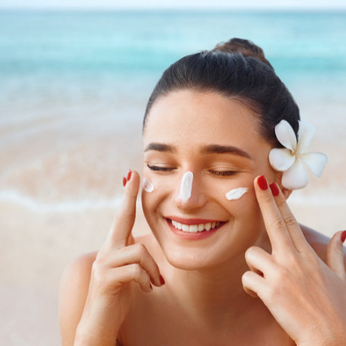 sehatbugarnet's tweet photo. Pentingnya menggunakan tabir surya di wajah dengan SPF yang cukup untuk mencegah kulit teroksidasi cahaya UV, sehingga terhindar dari dark spot atau bahkan kanker kulit dalam jangka panjang. https://t.co/4LhpGqdzpk