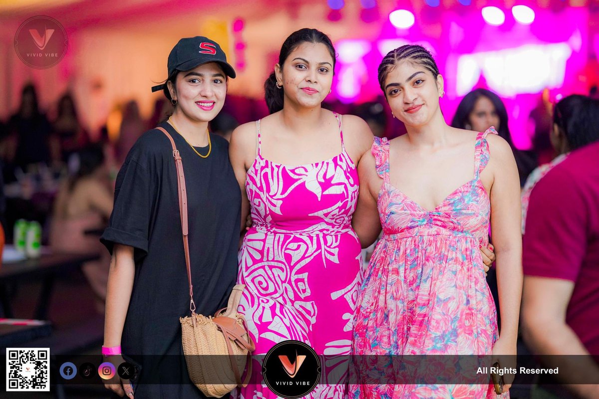 vividvibe_sl's tweet image. 'PINK NIGHT' by Shadowfox 🩷
 
For more visit &amp;gt; facebook.com/share/p/idiAYs…

©️2024 @vividvibe_sl 

#PinkNight #Shadowfox #VividVibeSL #SriLanka #lka