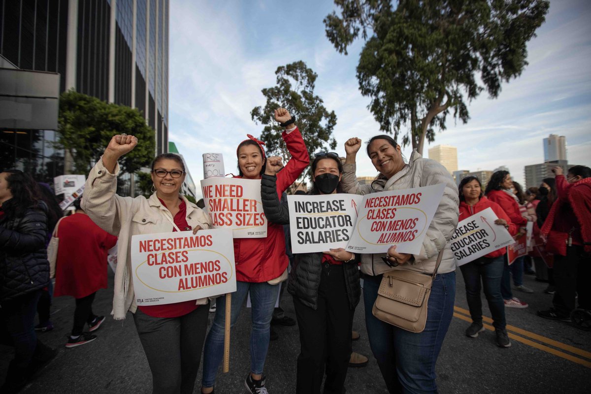 Happy International Women’s Day!
 
Women deserve equal pay, workplaces free of discrimination, and comprehensive healthcare. 

As a union where women make up over 70% of our membership, we are fighting for the resilience and work of women to be recognized in tangible ways.