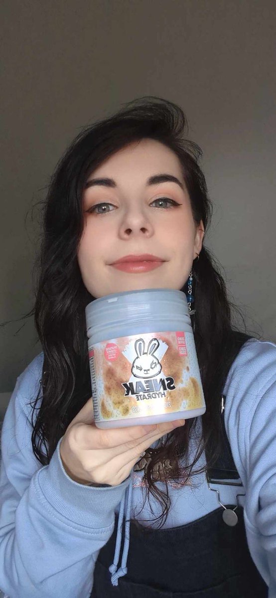 angel 🪽 tweet media