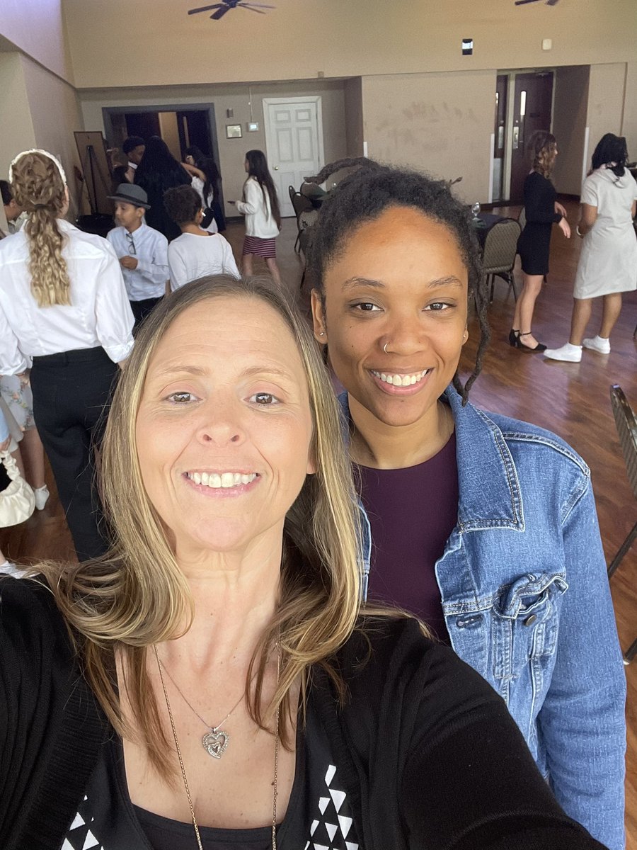 Manners Banquet selfie 🤳 <a href="/HumbleISD_OE/">Oaks Elementary</a>