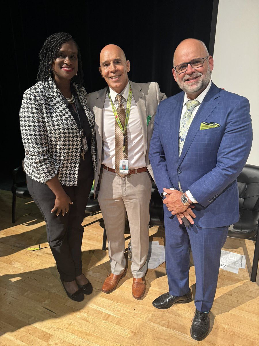 Nova Middle School had its Swearing-In Ceremony for 101 students who passed the Nova Middle Bar Exam. Thank you to the innovative Law teacher, Kristin Murphy, and principal, Rayner Garranchan, for an inspiring program.<a href="/NovaMiddleTitan/">Nova Middle School</a> @BcpsCentral_