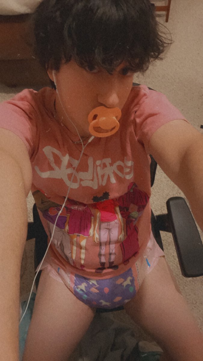 SissyDiaperPri1's tweet photo. Little space time!!!! Show this Diaper Girl some love!!! https://t.co/5PYcrKOTnz