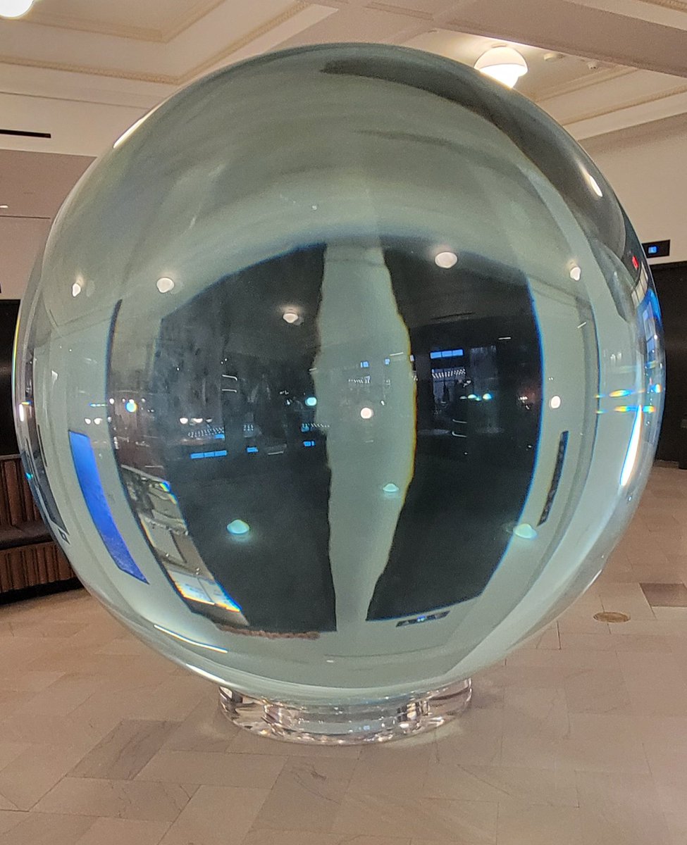 Sparky_STL's tweet photo. Check this place out. Great for cocktails. The 21c Museum Hotel. St Louis. https://t.co/kRsTvnl279