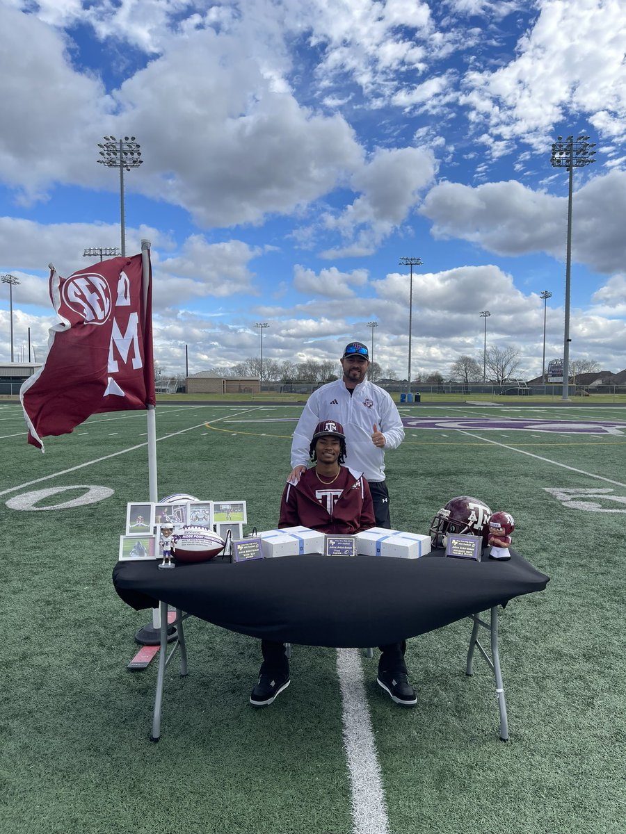 Congratulations <a href="/LayneNeumann32/">Coach Layne Neumann 🏈</a> on your new job! #GigEm