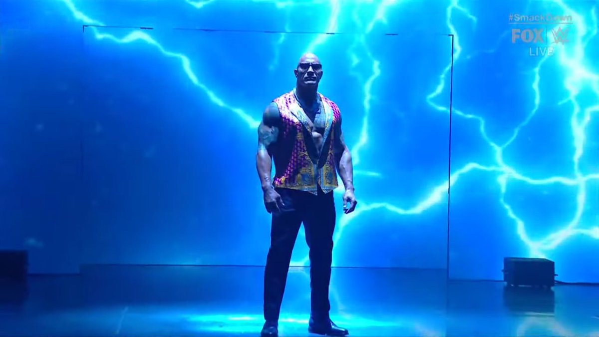 DwayneJNet's tweet image. #SmackDown #PeoplesChamp #TheGreatOne (@TheRock)