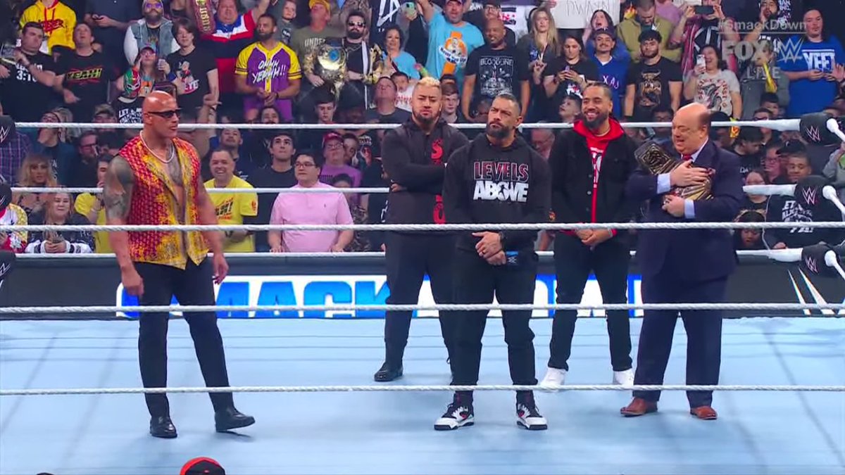 DwayneJNet's tweet image. #SmackDown #PeoplesChamp #TheGreatOne (@TheRock)