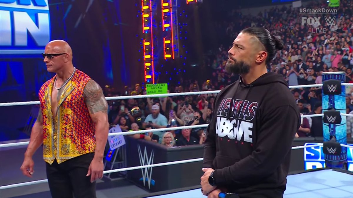 DwayneJNet's tweet image. #SmackDown #PeoplesChamp #TheGreatOne (@TheRock)