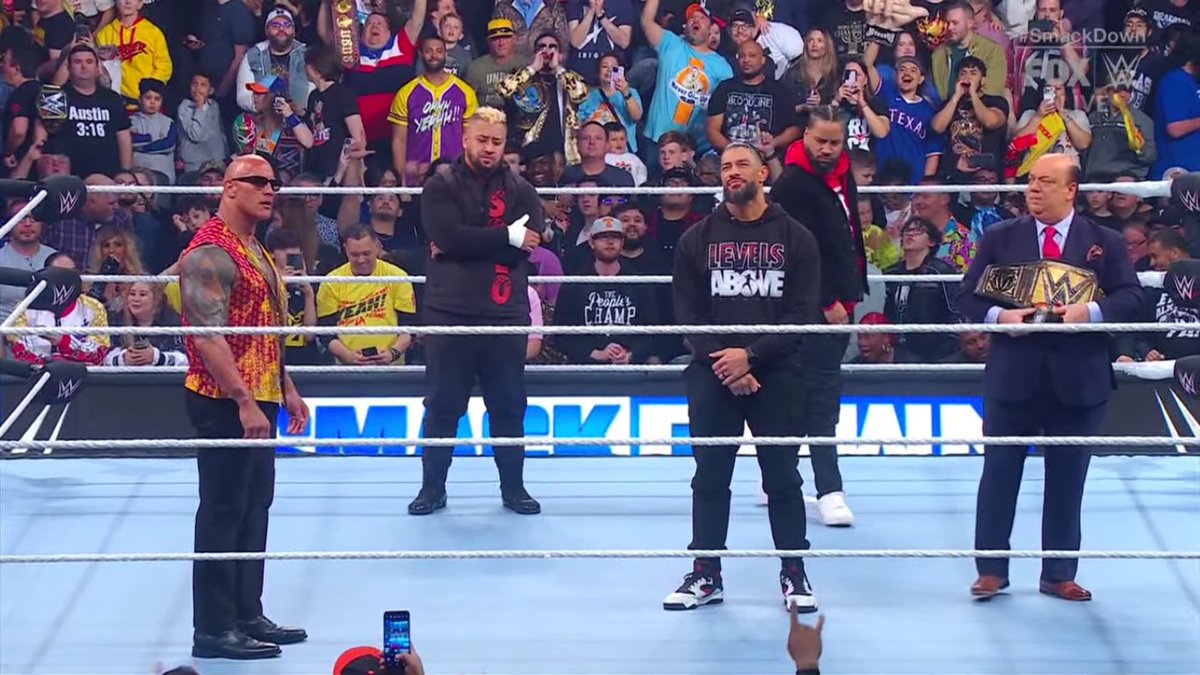 DwayneJNet's tweet image. #SmackDown #PeoplesChamp #TheGreatOne (@TheRock)