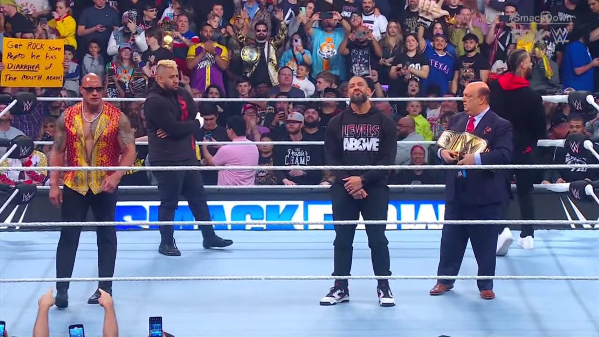 DwayneJNet's tweet image. #SmackDown #PeoplesChamp #TheGreatOne (@TheRock)