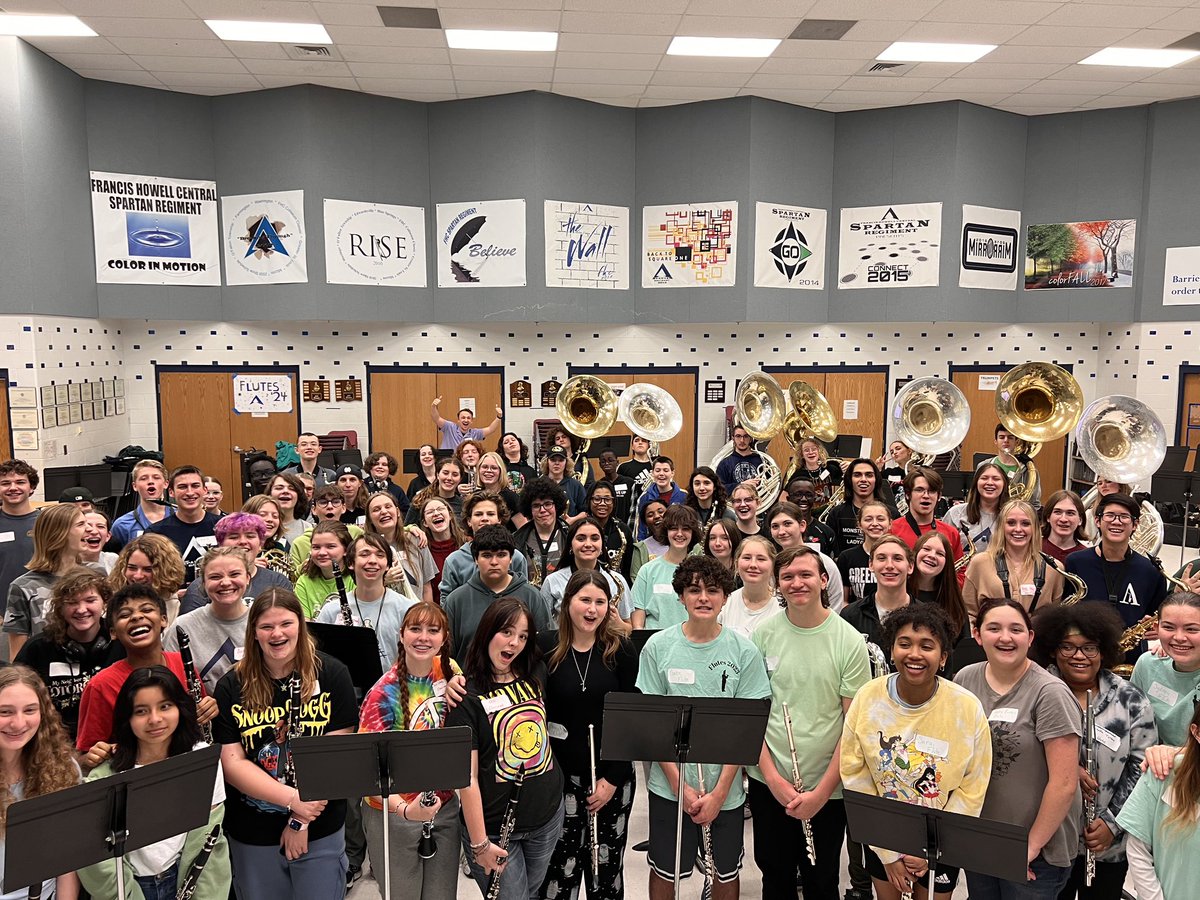 fhcspartanbands's tweet photo. What a great way to kick off the new marching season and spring camps tonight. Record number came out for the March camp. The future looks bright! If you missed it’s not too late. Join us in April. #FHCSR24 https://t.co/1eZ0BRphbk