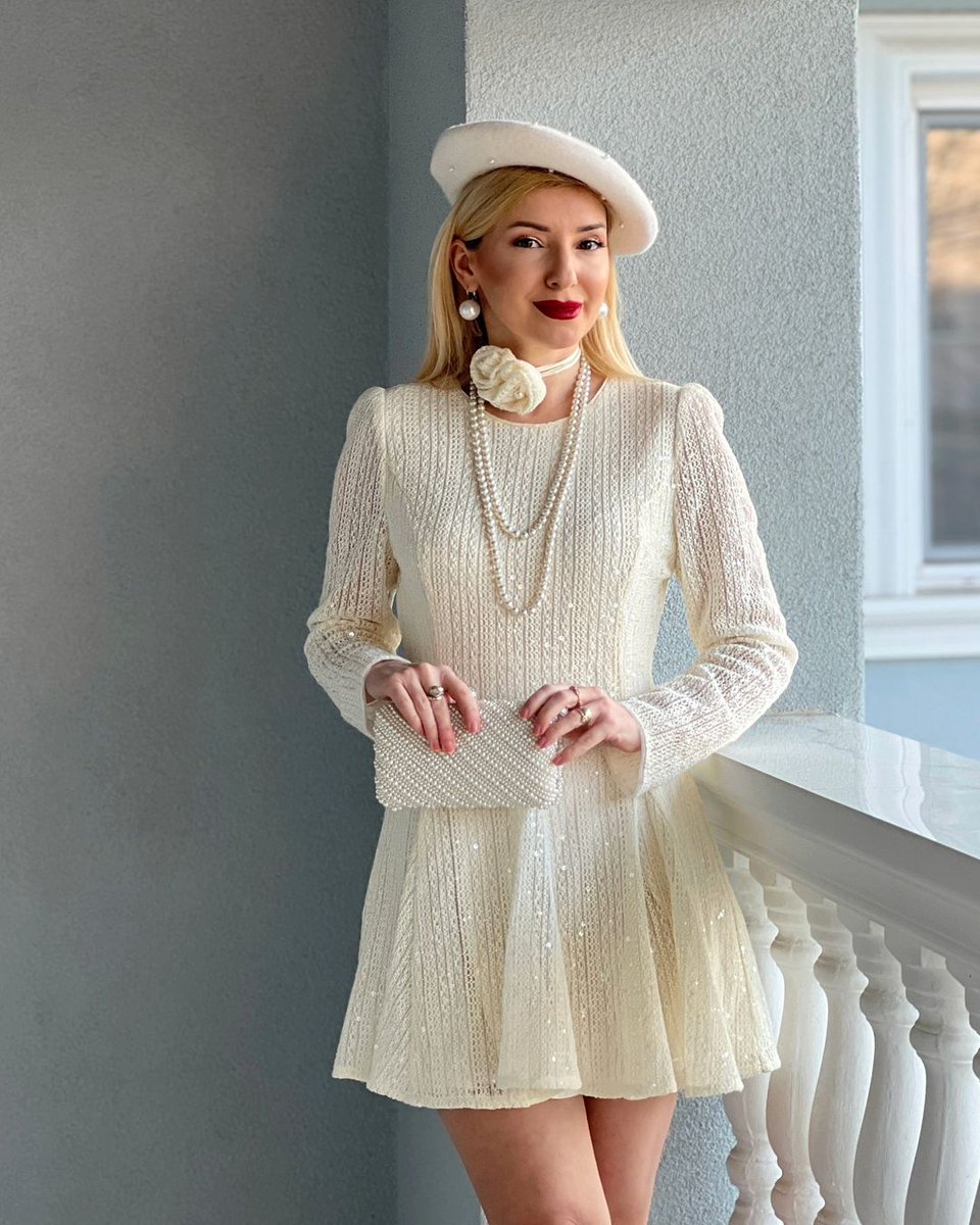 chic_wish's tweet image. 💫With its captivating sparkle and elegant frills, this dress is your secret weapon for turning heads.💞💞 @beautybylexa1 

Shop the dress: chicwish.com/glitter-sequin…

#chicwish #dress #sequin #classydress #outfits #elegance #nightout #whitedress