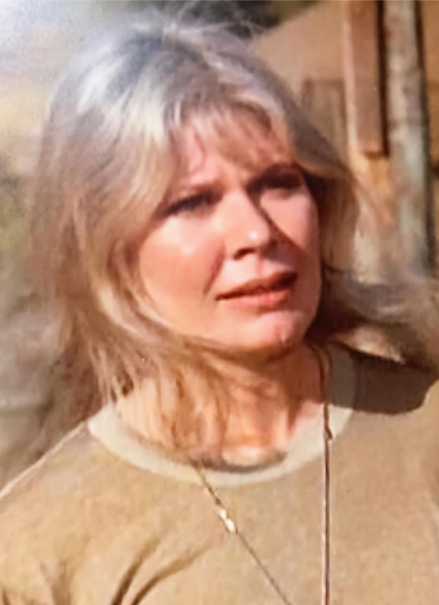 Loretta_Swit tweet picture