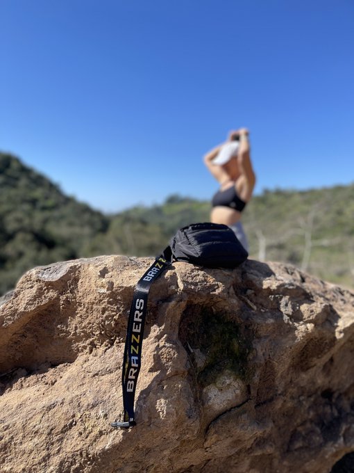 ..., hey @XBIZ seems like I am coming to the XBIZ MIAMI :) https://t.co/sOgjC2dxC3<a class="tags" href="/tag/xbiz">@xbiz</a><a href="/tag/lasvegas"class="tags"><span>#lasvegas</span></a><a href="/tag/visitme"class="tags"><span>#visitme</span></a><a href="/tag/bemyguest"class="tags"><span>#bemyguest</span></a><a href="/tag/getasuprise"class="tags"><span>#getasuprise</span></a>