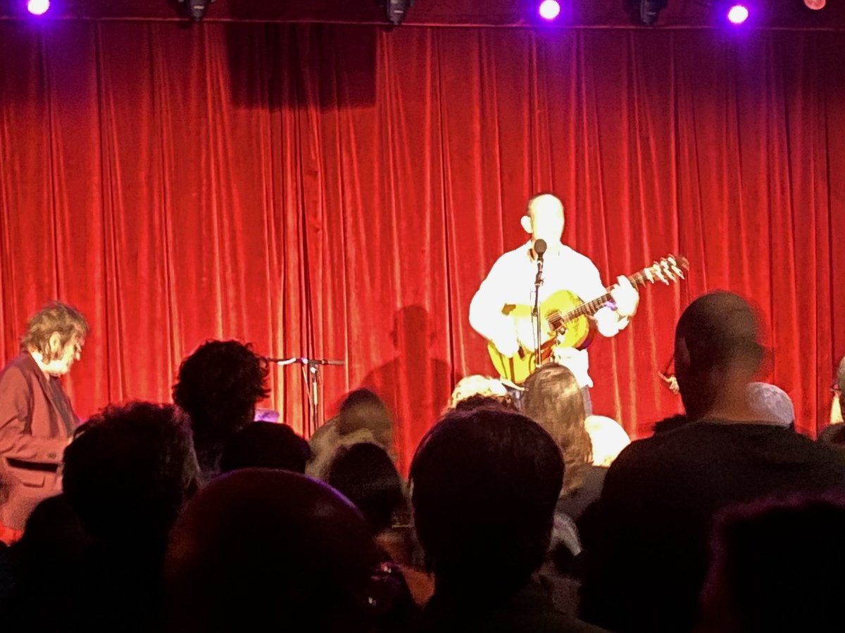 bad pick, but fantastic show #JonathanRichman