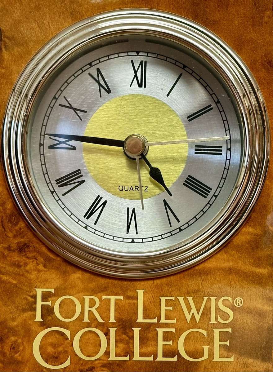 FLCPolice's tweet photo. Don’t forget to change your clocks Saturday night Skyhawks. At 2:00am Sunday morning the time will be moved forward to 3:00am, thereby losing an hour.  Don’t be late to class Monday morning! https://t.co/ZncqTrYbFg