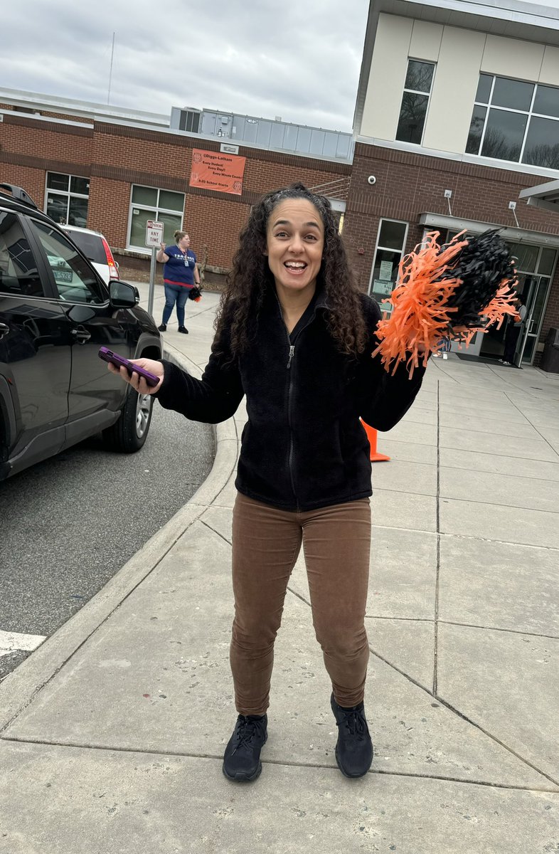 DiggsLatham's tweet photo. Happy #InternationalWomensDay ! Thank you to our women educators, faculty, and staff for all you do for our school daily. We celebrated today, showing our school spirit, especially with music and dancing during dismissal. #CreatingOurMasterpiece https://t.co/ezHhwpMogn