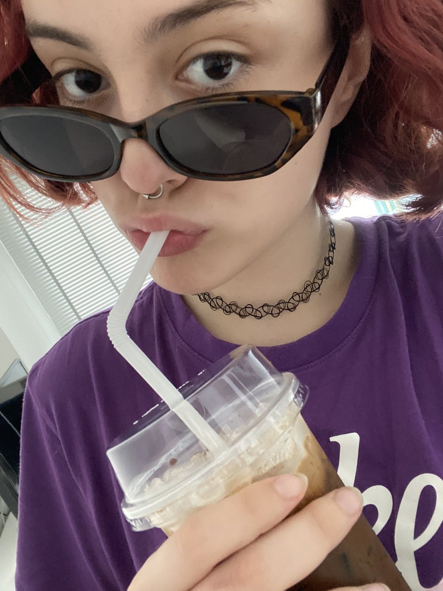 vixenhellion's tweet photo. HYAAA new here
yesterday i decided that i need that fresh page in life sooo help girl out pls :P i need some #selfimprovement tips 
#GymMotivation #MentalHealthMatters #GirlsGirlsGirls #slay #CleanEnergy #motivation https://t.co/IKZEWq8LjY