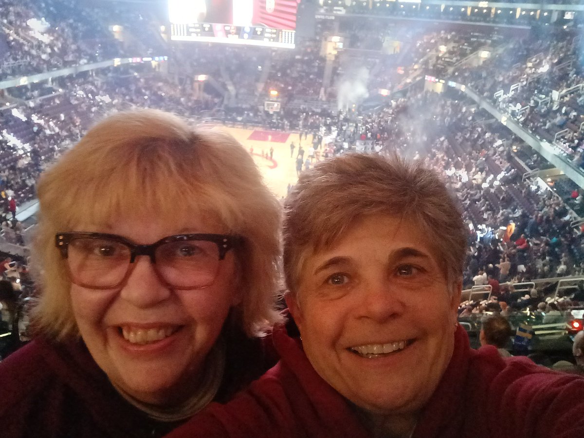 Goodyear4me's tweet photo. Letemknow#cleveland https://t.co/AcXgiTp5gD