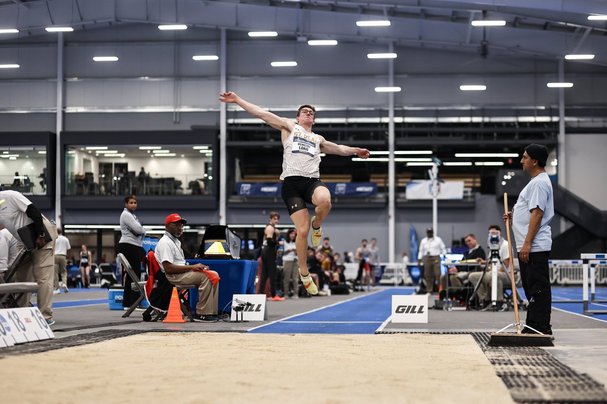 StOlafAthletics's tweet photo. .@StOlafMXCTF's Will Kelly ran to Second Team All-America honors in the 5,000-meter run on day one of the #NCAA Indoor Track &amp; Field Championships, while Demetri Lord sat 17th in the heptathlon through four events.

RECAP: https://t.co/EcwFSfYHWM

#UmYahYah | #OlePride | #d3tf https://t.co/edAwBVD8DI