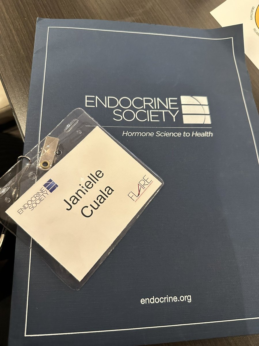 Always love talking about two of my favorite things: beta cells and imaging 🔬. Last week @USC_DORI this week at #FLARE2024 @TheEndoSociety and up next @HHMIJanelia! Working with @GeorgiaLab_USC on a multimodal microscopy pipeline to visualize beta cell metabolism & functions