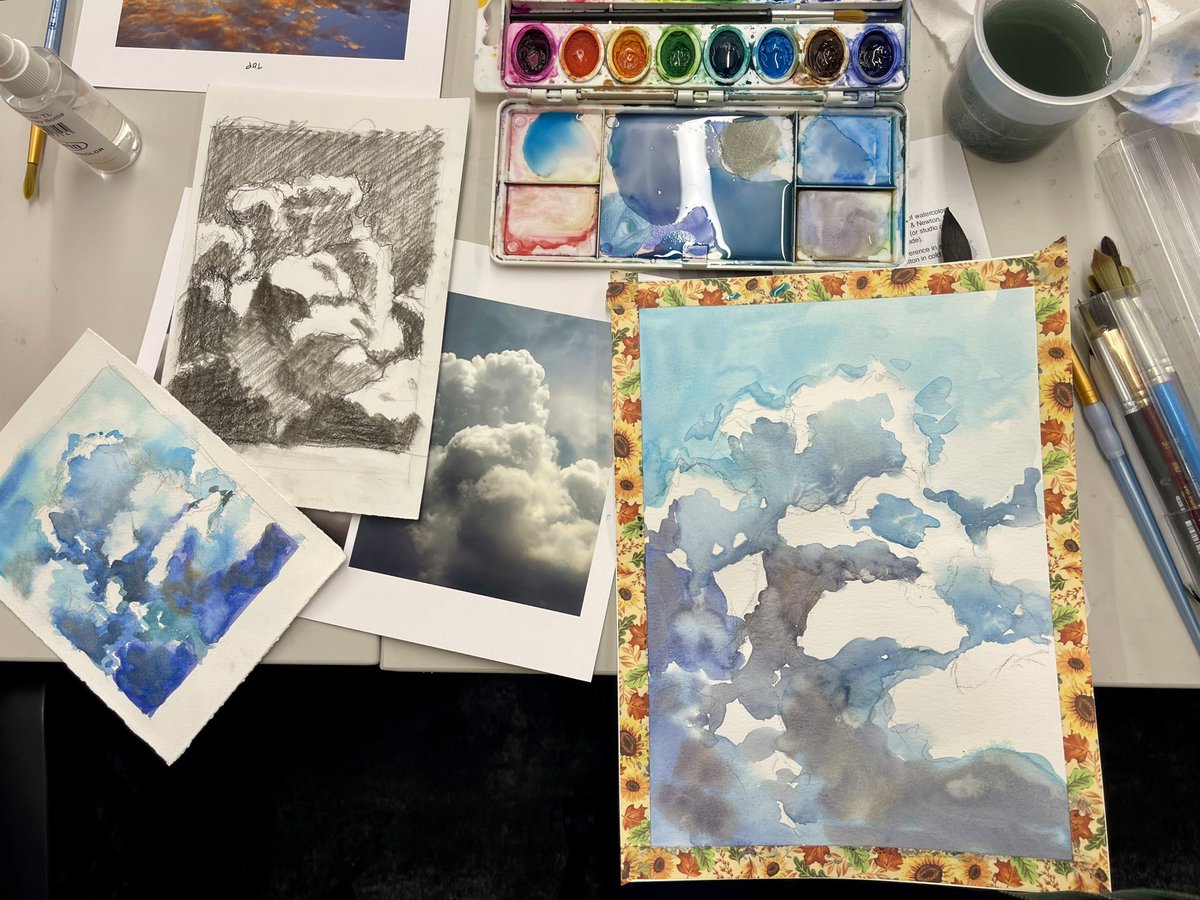 marioshima's tweet photo. Friday Night Sketch Club at the NYC Public Library/NYC Urban Sketchers taught by Amanda Kavanagh. 図書館で雲を描くクラス。野外写生の参考になりました。 #つらら庵実物スケッチ #amandakavanagh #nycurbansketchers #marioshima #watercolorpaintings #nycpubliclibrary @nycurbansketchers https://t.co/x7QNSuSK8k