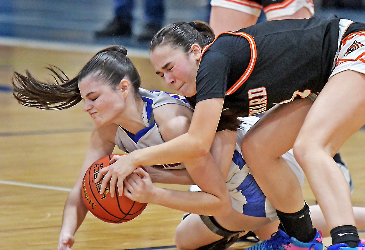 tgsports's tweet photo. Photos: West Boylston defeats Maynard to advance to D5 girls' basketball state semifinal @WBMHSAthletics @Maynard_AD @SteveLanava https://t.co/aqYHysFEEL https://t.co/BgQzLCOGtM