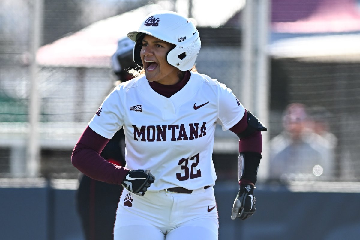 Had a bit of fun today at the ballpark. Gallery: gogriz.com/galleries/soft…