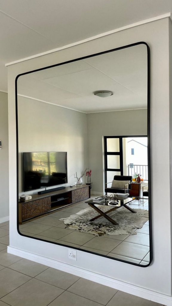 INTERIOR VIBES tweet media