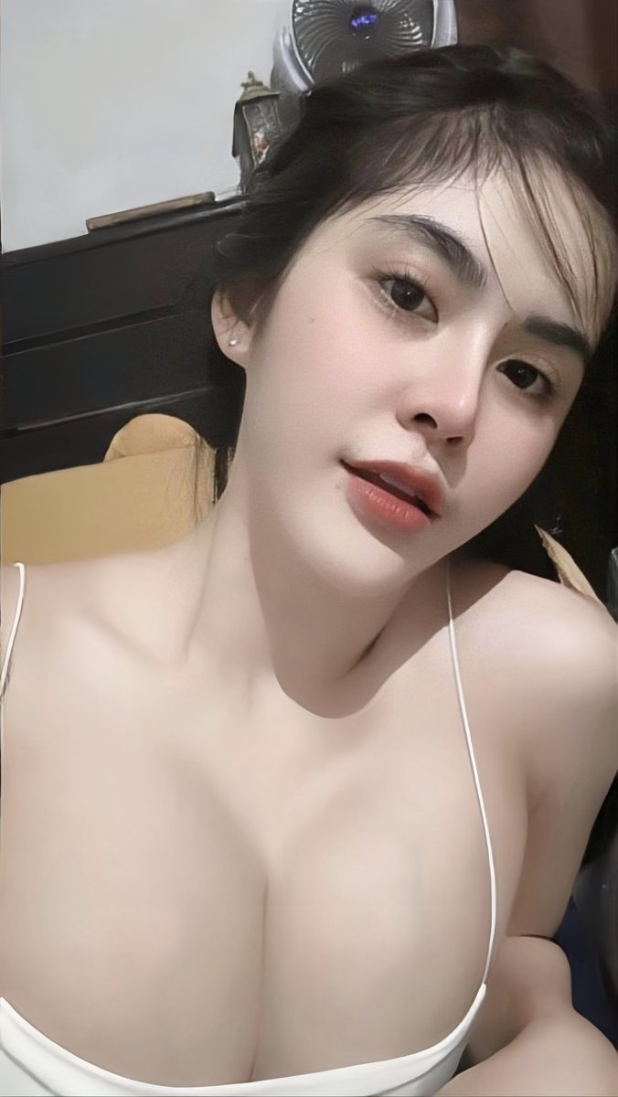 chmph3598351's tweet photo. เข้าได้สุดลำ😊คลำได้สุดโคน😅ถ้าพี่พร้อมโอน😂จะคลำทั้งคนจะอมทั้งลำ🤣 https://t.co/NyfoBD8Fza