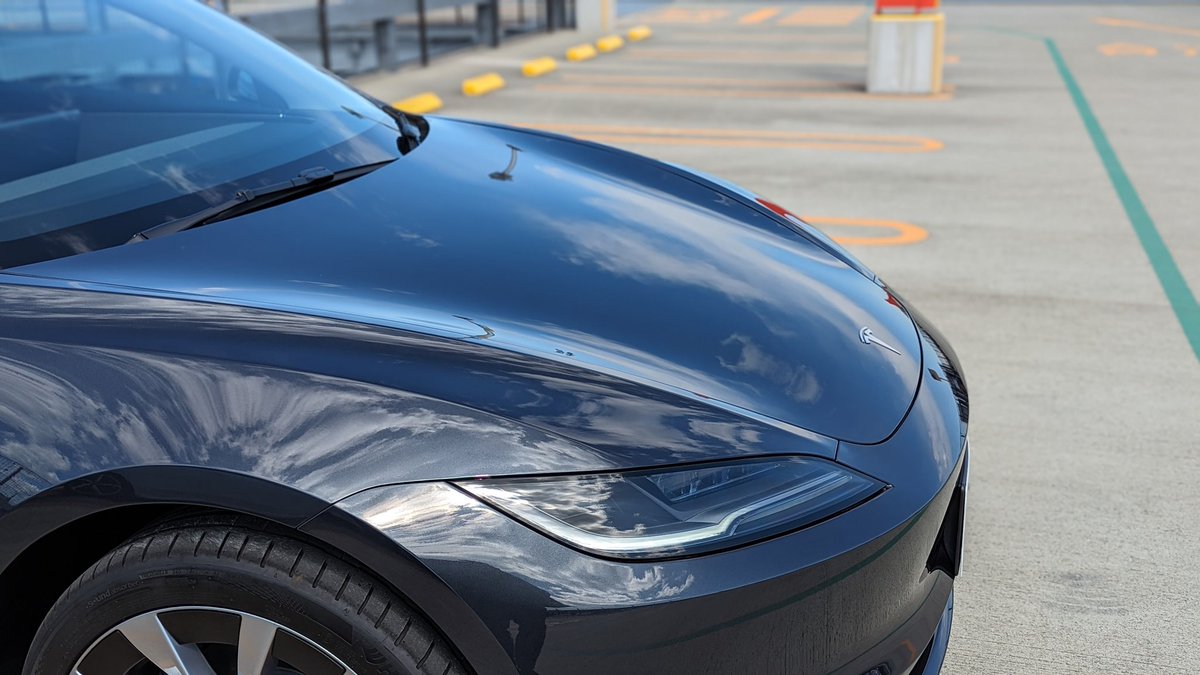 thinkingtodo's tweet photo. コーティング後のこの光沢、すごい。#Tesla #MARSCREW https://t.co/n9VkmlIwSg
