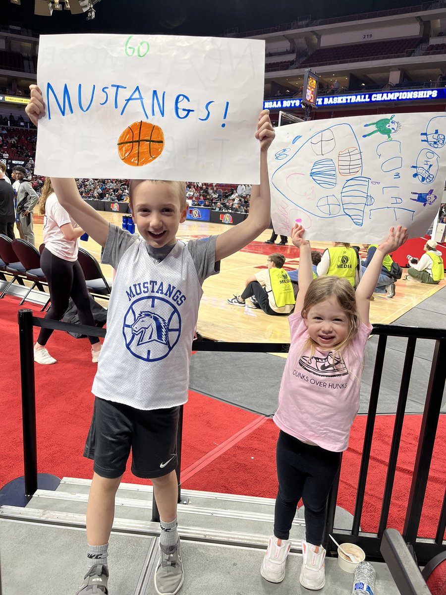 Sarah Zimmerman tweet media