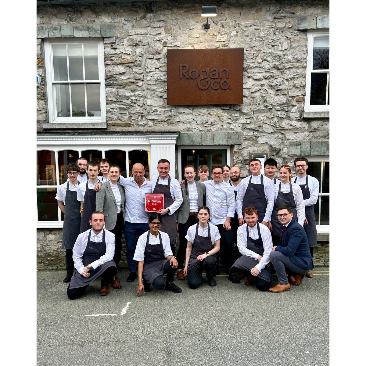 Rogan_and_Co's tweet photo. Thank you @MichelinGuideUK for the delivery. What a way to start the weekend! 

To our incredible team, this one’s for you.

#roganandco #simonrogan #cartmel #lakedistrict #MichelinGuideGBI https://t.co/s8ArE1SkJP