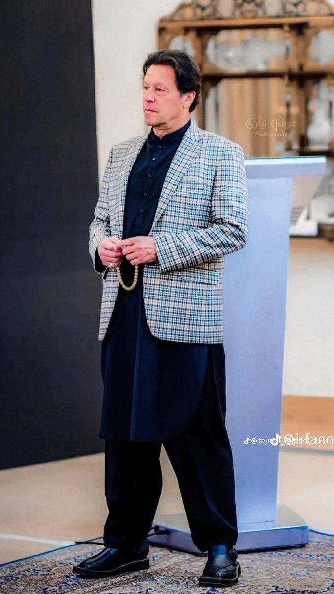 ℕ𝕚𝕟𝕚 𝕄𝕒𝕝𝕚𝕜 (ℙ𝕋𝕀) tweet media