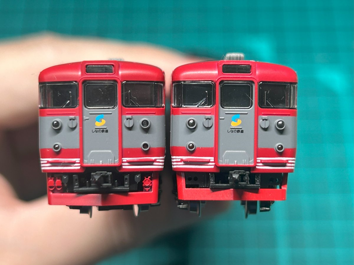 TOMIXしなの鉄道115系クモハ114セット、前面TNカプラーとスカート交換