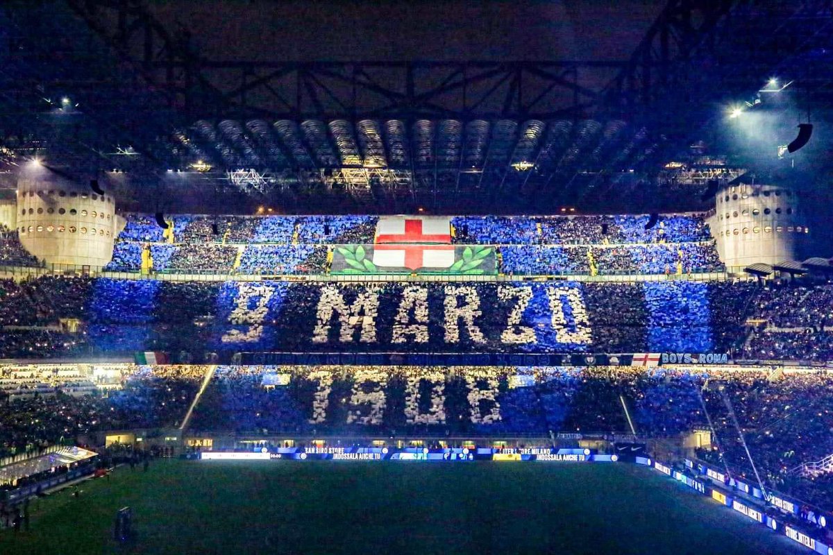 Ale_1986_'s tweet photo. #116inter sempre e solo serie A
INIMITABILE 🖤💙🖤💙 @Inter https://t.co/gZqjRB7tDn