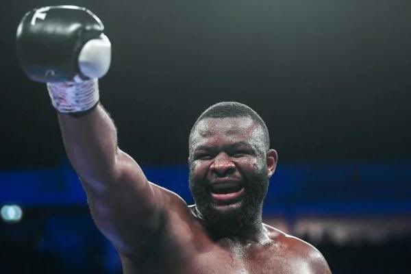 KwaleJeldi's tweet photo. ⛔️ Martin Bakole est le meilleur boxeur africain du moment.
Le mec est juste sous côté, n’a pas d’influence médiatique, et subit juste les conséquences d’un pays en manque de politique sportive.
Nous (les médias) devons y travailler. 🇨🇩 @MartinBakole01 https://t.co/eO9PKQPEIK