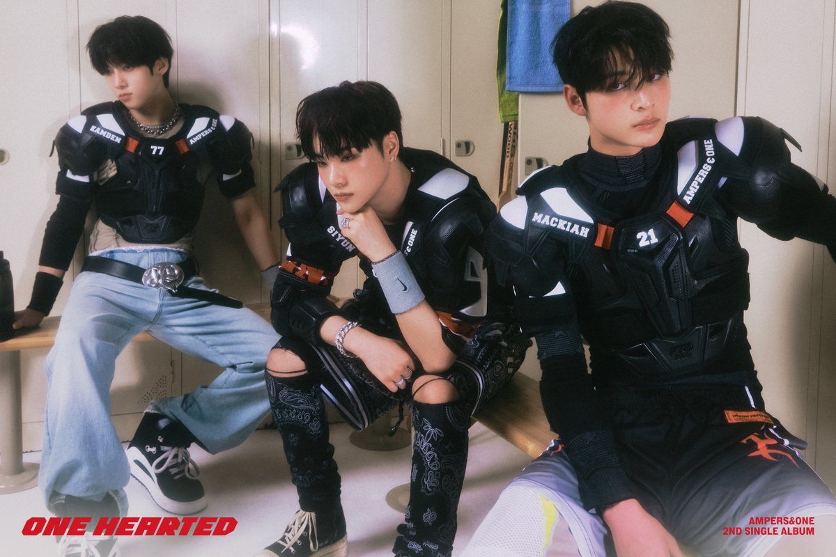 _AMPERSANDONE_'s tweet photo. AMPERS&amp;ONE 🏒 UNIT#2 (Heart ver.)

앰퍼샌드원 (AMPERS&amp;ONE)
2nd Single Album 【ONE HEARTED】

❤‍🩹 TITLE - Broken Heart
🔥 ALBUM RELEASE 2024.03.26 6PM (KST)

#앰퍼샌드원 #AMPERSANDONE #KAMDEN #SIYUN #MACKIAH #Broken_Heart #브로큰하트 #ONE_HEARTED #원하티드 https://t.co/eBHK9hDMhS