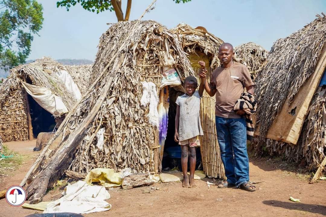 LoveUganda7's tweet photo. @DKinUganda @a2i_Network @spisekammeret @DKAmbUganda @EUinUG @Maersk @DanishMFA @thetradecouncil @TITANContainer #EU, stop funding oppression in #Uganda. U preach freedom, democracy &amp; rule of law but undermine #Ugandans’ efforts to liberate themselves from dictatorship. Your continued support to dictator #M7, perpetuates the suffering of #Ugandans. #CancelDForum #DefundM7 https://t.co/bf66DjU3bU