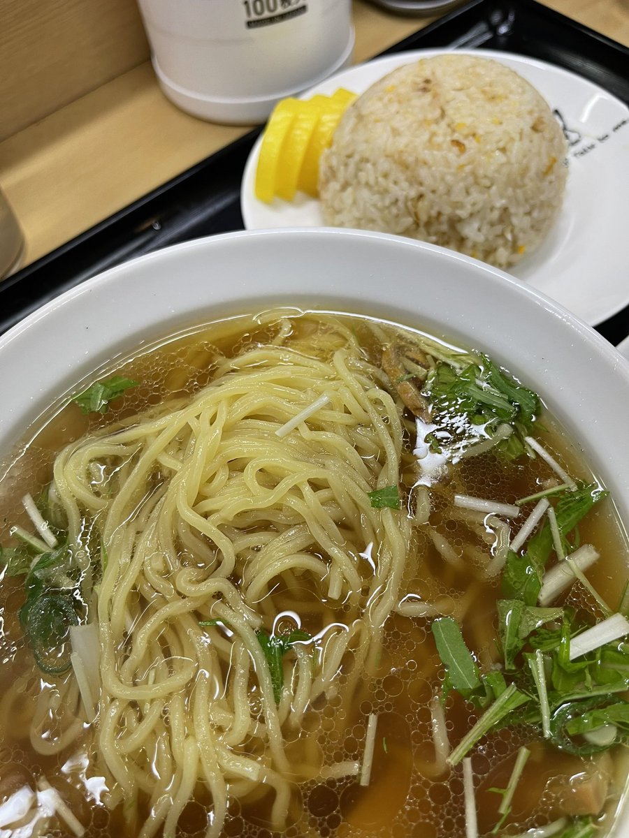 お疲れ様です 今日は薫さんでラーメン+玉子チャーハンセットをいただいてきました 久しぶりだったけど「元気だった？」って言ってもらっちゃって ...