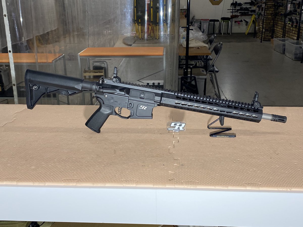 SquareRange's tweet photo. Complete ✌️😄
#SquareRange #スクエアレンジ #シューティングレンジ #GBB #ガスブロ #Airsoft #KSC #MegaArms #鈴友株式会社 #Cerakote #セラコート #刻印 https://t.co/MuPxdVry7v