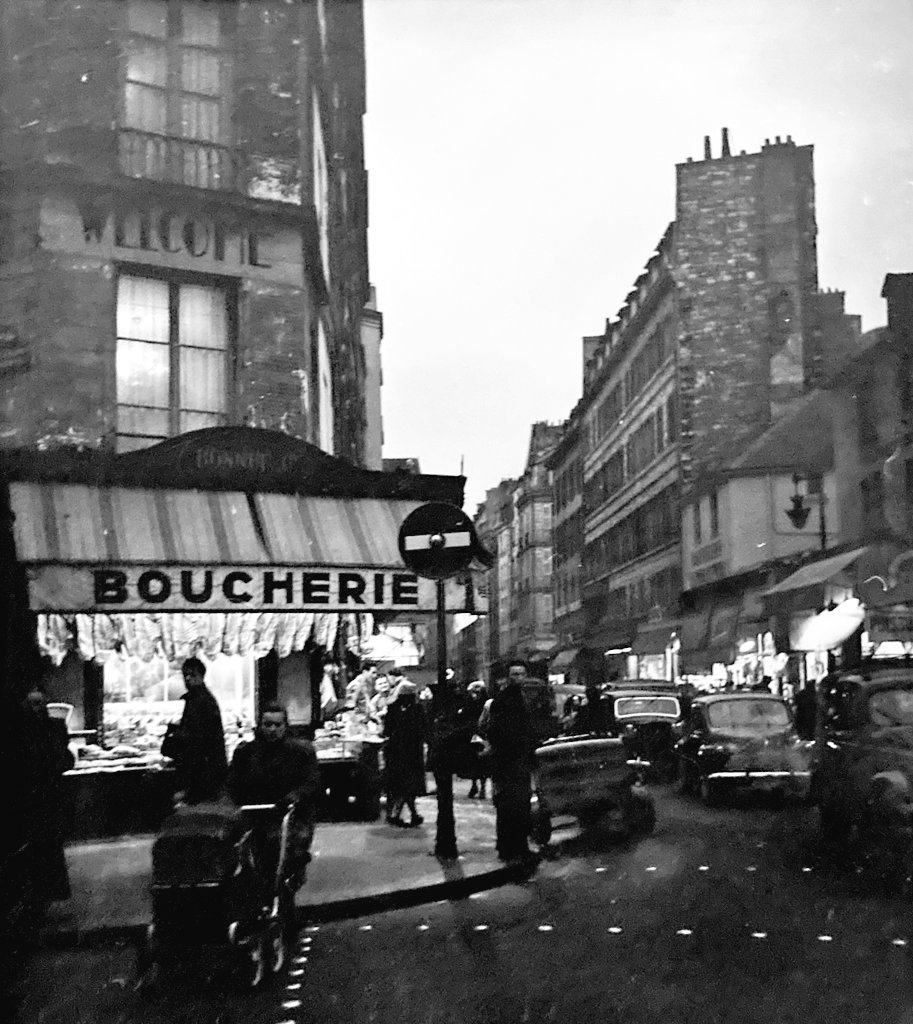 ParisAMDParis's tweet photo. Janine Niépce. 
La boucherie 
Paris. https://t.co/vSzQUs24Pk