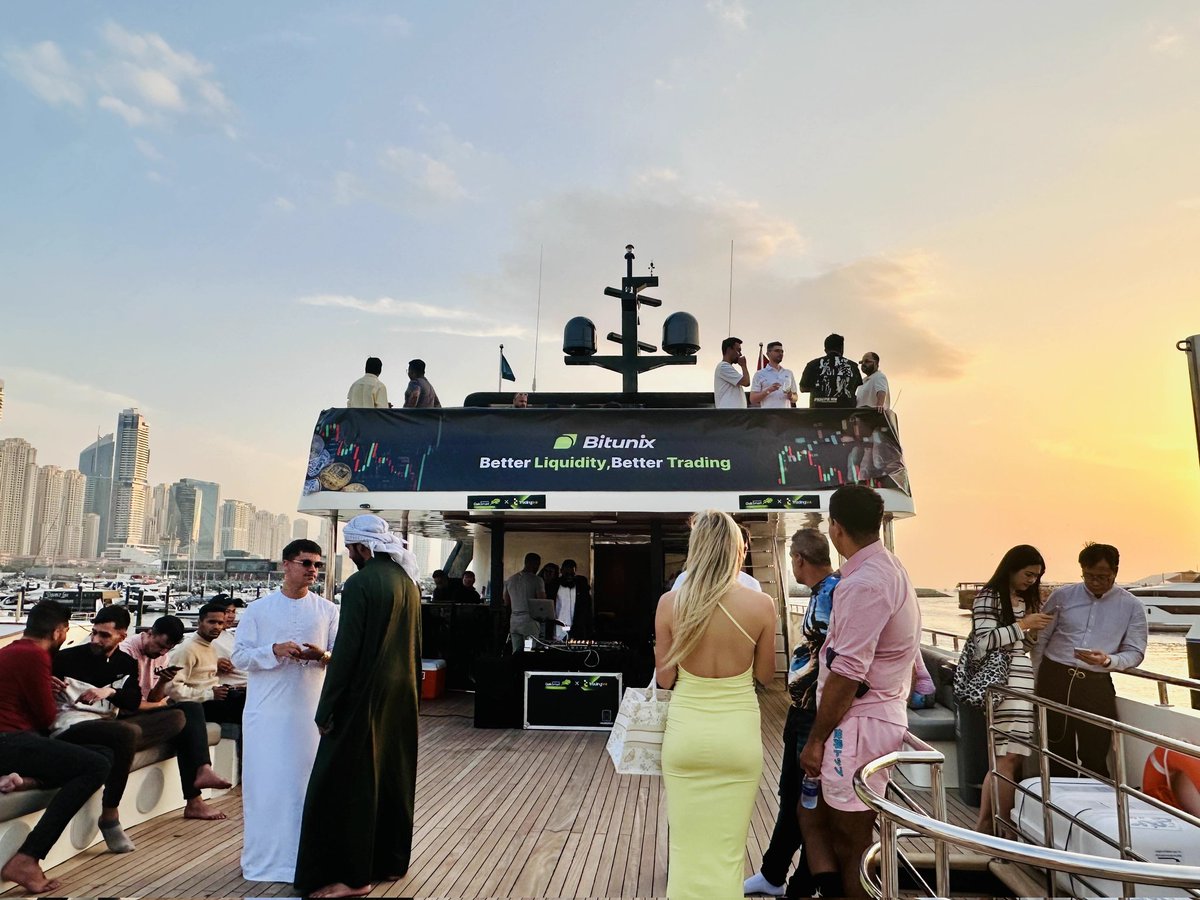 BitunixOfficial's tweet image. 🤩Thrilled to share snaps from the
yacht party held on Friday eve with our #Bitunix Fam! 🛥️
✨ A fantastic gathering with industry individuals, sparking engaging conversations and intriguing market insights. Friday nights done right!
#CryptoMarket