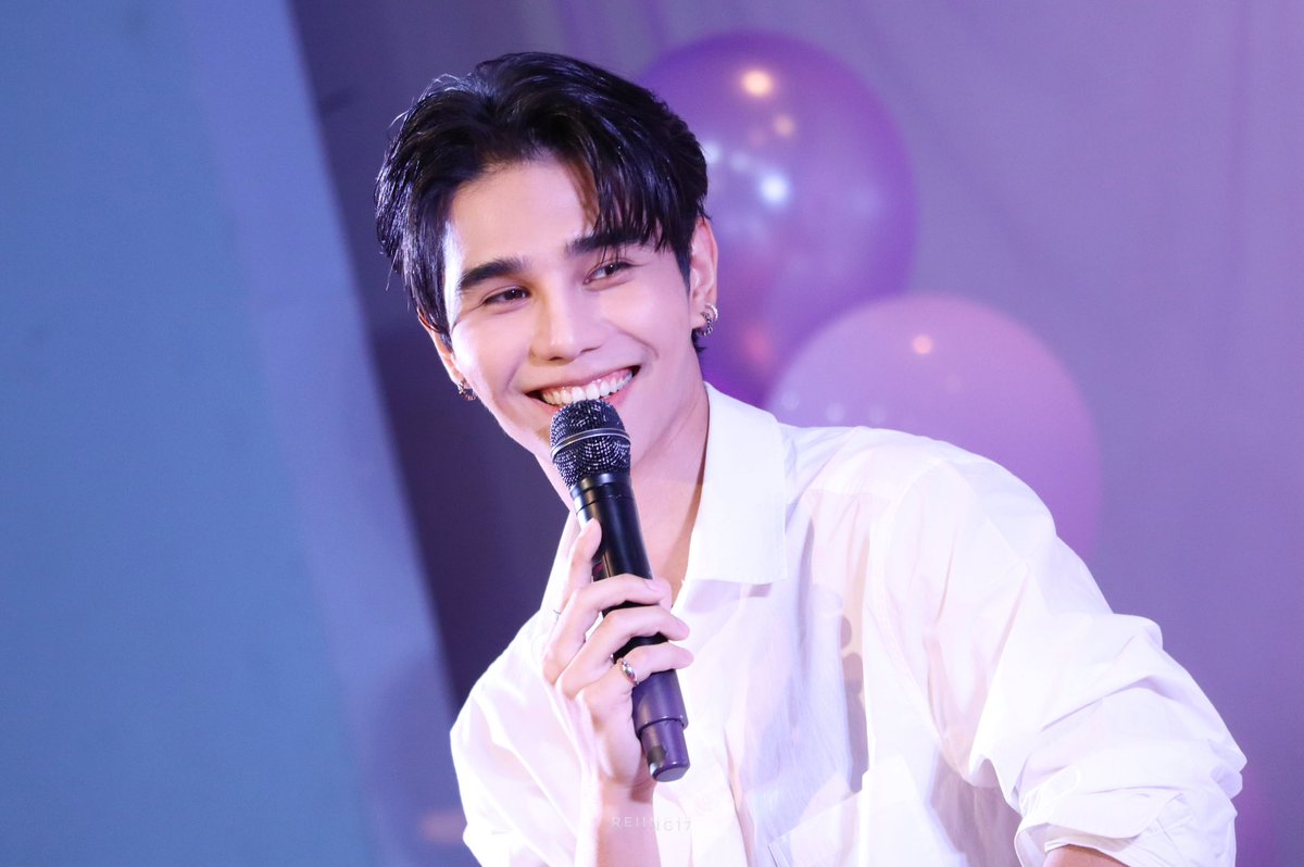 reiing17's tweet image. ขอให้มีความสุขในทุกวันเลยนะ 💜🫶🏻

#JeffBirthdayOnSaturn
#JeffSatur | @jeffsatur 
꒰ #reiing_ori ꒱