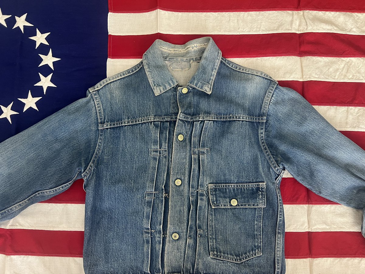 vlog_51's tweet image. 今夜20時配信！
51Vlog今回は！？
J.C.Penney Foremost Denim Pantsの
リペア報告と料金です！
めちゃくちゃ味がある✨
ぜひ観て下さい！
#jcpenney 
#foremost
#denim
#ww2
#大戦モデル
#デニムリペア
#vintagedenim
#ヴィンテージデニム
#アメカジ
#アメカジ好きとつながりたい 
#youtube