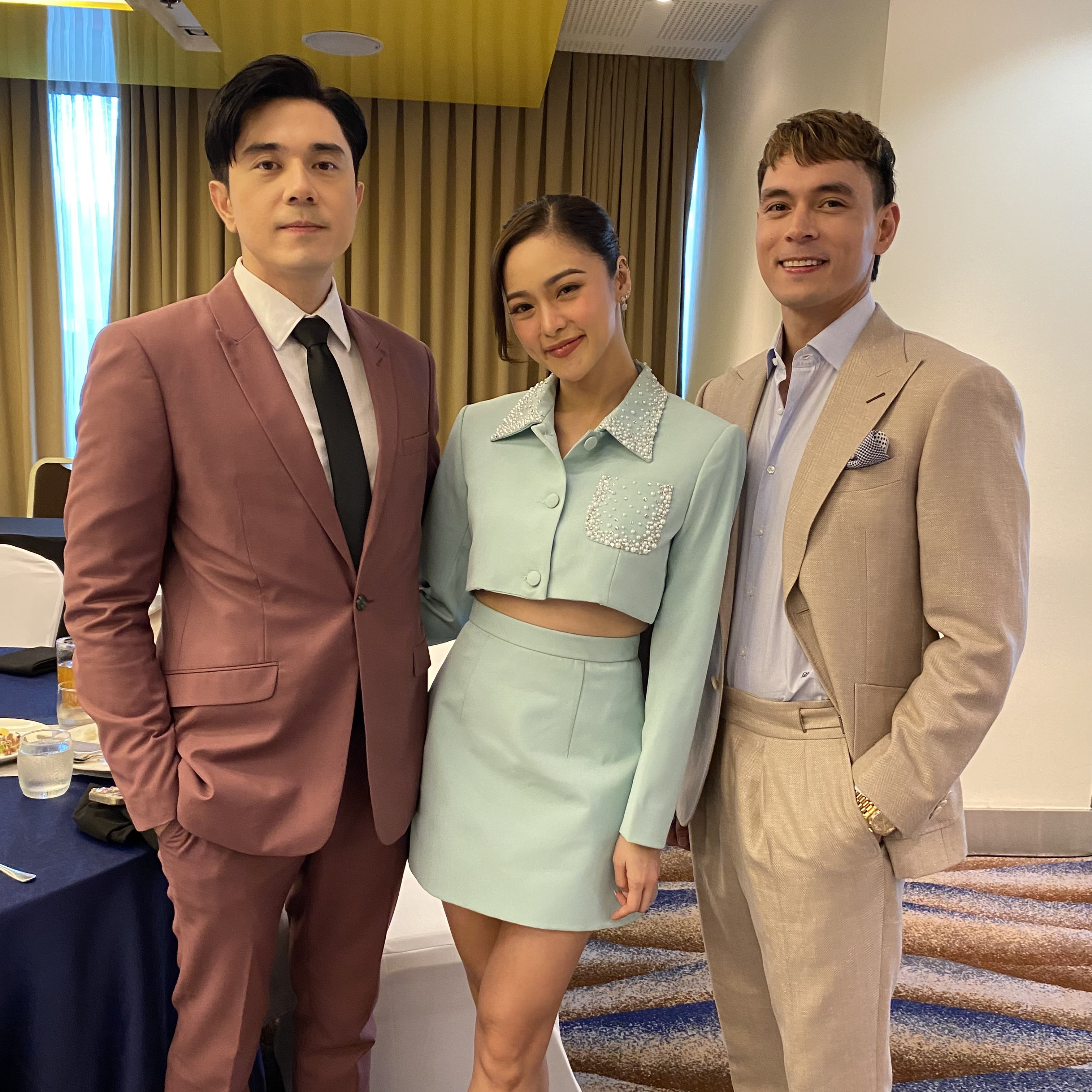 DreamscapePH on X: "Jake Cuenca, Paulo Avelino & Kim Chiu all set  #WhatsWrongWithSecretaryKim #WWWSKMediaCon 💖 https://t.co/TQUwwnJfh0" / X