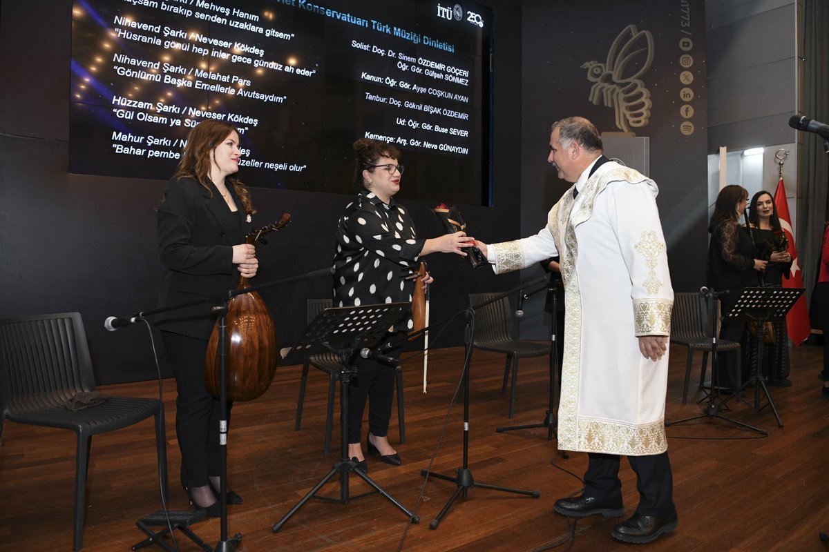 2023 Istanbul Technical University Awards with “geology” theme for this year rewarded scientific success and added value to Türkiye. 🏆🐝 15 awards in a total of 10 categories were presented in the ceremony. We congratulate all award-winning academics.💐 #ITUisProud